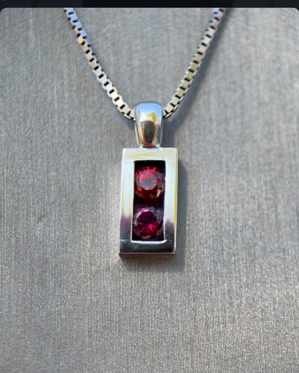 Gravity Necklace